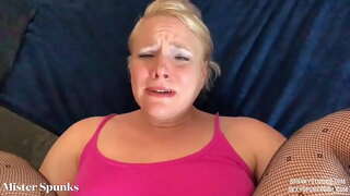 Stepsister በመስጠት የመጀመሪያ Anal እና የሚሰጡዋቸውን ስለጀመሩ ቅድሚያ ይታያል / በቀዳሚ SexySpunkyGirl