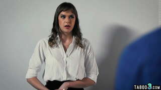 Couage vrouw het bestellen van haar werknemer Vanguard neuken haar hubby