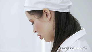 Yemək ev xaricində mətbəxdə! Cazibədar babe Кэсси Файр razıdır ətlə Bi-bi-si alaraq, onun dərin, öz pişik, hələ ki, heç bir vaxt üçün анала! Nuş olsun! Tam film və hələ 1000 azn PrivateBlack.com !