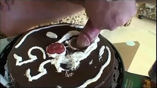 Зрял мъж иска трахнуть тийнейджър Е 17