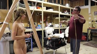 ���्रिस्टी प्यार नंगी मजबूरी बंधे हथियार स्तन