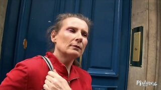 ���ይ ማተኮር fucks ግምገማ አዋቂ