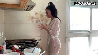 DOEGIRLS - #Florane ரஸ்ஸல் #செர்ரி முத்தம் - கவர்ச்சி பிரஞ்சு, செக்ஸ், போது Lockdown - வெப்பமான பதிப்பு!